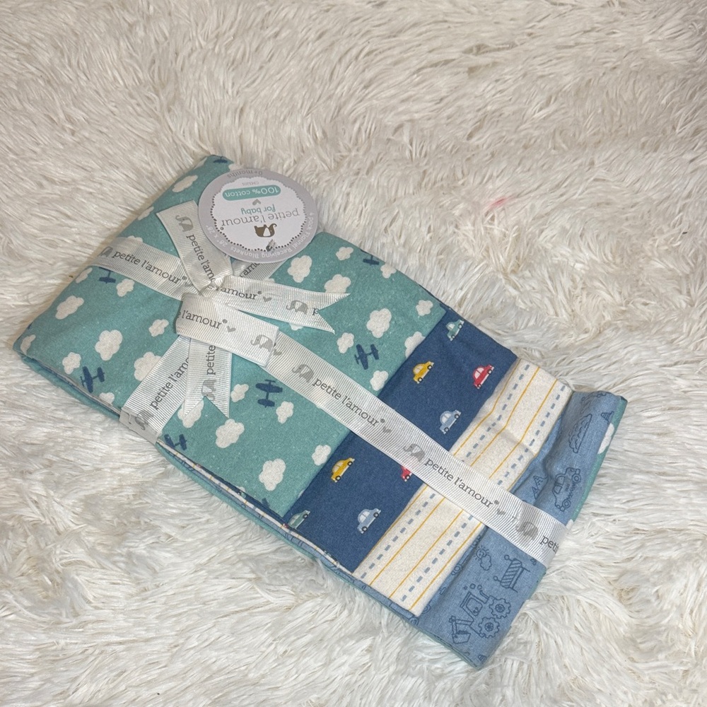 Petite L'amour Baby Blanket with Cloud and Car Design